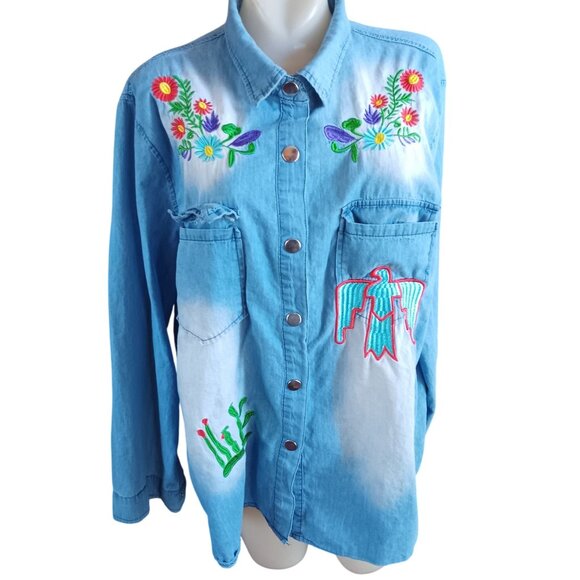 women's Large Granny Shirt Embroidered Denim Floral  Bird Snap Buttons Cottage - Picture 1 of 7